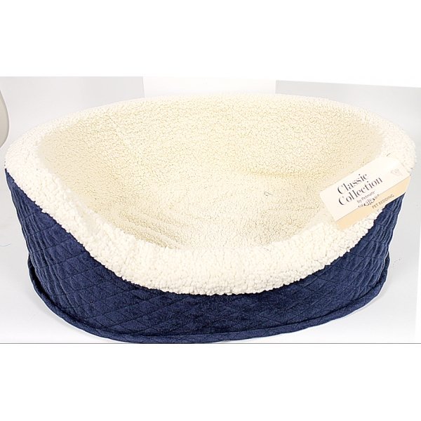 Quilted Oval Dog Lounger / Size Medium/23 In. Quilted Oval Dog Lounger / Size Medium/23 In.