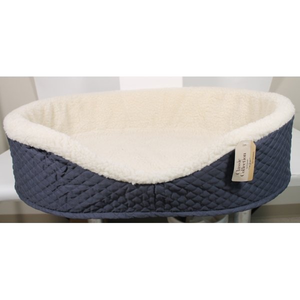 Quilted Oval Dog Lounger / Size Xlarge/36 In. Quilted Oval Dog Lounger / Size Xlarge/36 In.