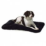 Plush, ultra-soft synthetic fur. Quiet Time Deluxe Black Pet Mat was designed with your pets comfort and your convenience in mind! The ultra soft synthetic fur cover provides your pet with comfort for all seasons