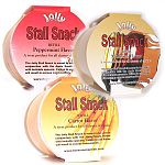 The Jolly Stall Refill is a nutritious and delicious snack for your horse and helps to relieve stall bordom. Snack refills fit the Jolly Stall Snack apple shaped holder and the Jolly Stall Snack combo. Available in apple, carrot, mint and molasses.