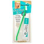 Oral Hygiene Kit by Nutri-Vet is made for dogs to keep gums and teeth healthy and to help reduce bad breath. Use regularly to prevent tartar build-up and increased gum sensitivity. Easily removes food debris and helps to prevent tooth decay.