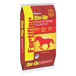 Sho-Glo is a vitamin and mineral fortifier that is designed to be fed as a supplemental source of vitamins and minerals to horses. As a horse s activity level increases, its nutrient requirements can also increase.