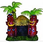 A miniature hut with a perfect little hiding place for your betta. One tiki totem on the right, one palm tree on the left create a welcoming entrance for your finned friend.