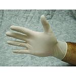 These latex gloves are ideal for a number of uses around your home, yard or stable. Ideal for medical use, these latex gloves offer a lot of protection and available in three sizes for the perfect fit.