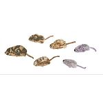 Cats love mice and these catnip laced field mice are a big hit with cats throught out the US.
