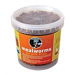 The Mealworm Tub by Gardman consists of freeze-dried mealworms, which contain a high level of protein essential for wild birds. Mealworms are easy to feed to birds, just place on a tray style feeder. Supplies wild birds with lots of energy.