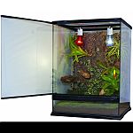 Full front glass opening door with snap closure Stainless steel screen top that will not corrode and accommodates a dome clamp lamp fixture or a light bar Special screen top keeps feeder insects in while allowing greater uva and uvb penetration throughout