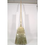 Corn and rattan blend. Full shoulder. Heavy-duty broom is ideal for barn use.  3 sew, metal band