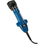 The Oster Clipmaster Clipping Machine stays oiled for up to 100 hours. Quiet, cooler-running and more versatile than ever. Strong blade tension assembly makes it easy to adjust. For show trimming and fitting horses, cattle, sheep and goats.