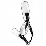 The Halter Tube Set in White Fleece is ideal for making your horse's halter more comfortable and protects against abrasions. The set is made of plush fleece that is soft for extra comfort and contains four pieces, one crown, two cheeks and one horse band.