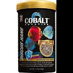 A mix of beef heart, krill, spirulina, earthworm, garlic andhigh quality salmon meal Designed to keep discus in top condition and color Triple concentration of vitamins that help support a healthyimmune system.