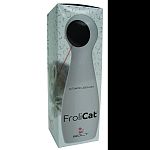 Interactive laser toy that provides hours of fun for you and your feline friends. Hold in your hand or place it on a flat surface and watch your cat pounce, chase and bat the exciting laser patterns. Automatically turns off after 15 minutes. Automatic mod