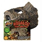 Natural looking log shelter for all shy fish such as catfish, knifefish, eels, some cichlids and more. Green product made from 100 percent plant based resin.