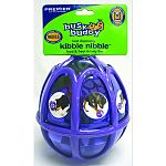 This activity ball mentally and physically stimulates dogs by appealing to their natural prey and stalking drives. Customizable dual treat meters randomly dispense kibble and treats as the ball tumbles around. Also features rubber bumpers to minimize nois