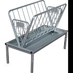 Perfect for goats, sheep and mini horses Heavy-duty construction, pre-galvanized catch basin and hot galvanized hay rack Has a quick 10 minute assembly with only 4 bolts