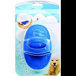 Easy slip-on handle fits any hand Fill with shampoo then massage deep into pets coat Flexible rubber tips can be sued before or after bath to lift dirt, dust and dead hair
