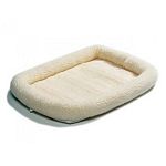Quiet Time Pet Beds from MIDWEST are there whenever your special friend needs to catch a few ZZZ s. Ideal for use in crates, carriers and dog houses, or just by themselves!