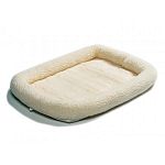 Quiet Time Pet Beds from MIDWEST are there whenever your special friend needs to catch a few ZZZ's. Ideal for use in crates, carriers and dog houses, or just by themselves!