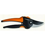 Fiber composite body, hardened steel non-stick coated blade. Comfortable soft grip handles for medium to smaller hands. Precise clean flush cuts for cutting live, green growth. 5/8 inch cutting capacity. Ergonomic design with soft grip handles relieve han