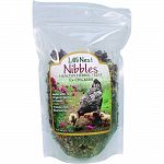 100% organic herbs plus protein-rich mealworms, organic sunflower seeds and kale Helps support and aid in healthy digestion Contains lemon balm and chamomile to help calm and de-stress Created to be fed directly out of hand or or mixed into feed Made in t